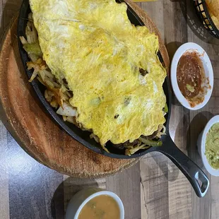 91221 My breakfast fajita steak skillet w/scram eggs! Huge &amp; Sooo Sooo Soooooooo Good!