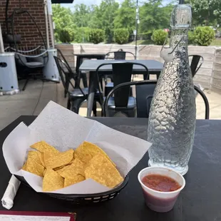 Chips, salsa and water