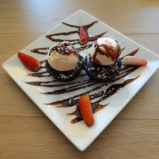 Chocolate Mousse Cake