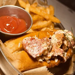 Lobster roll