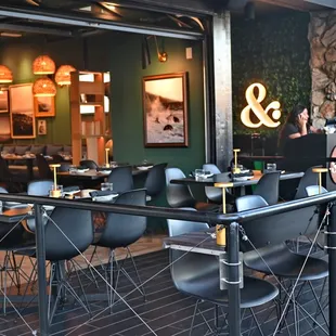 some outdoor seating