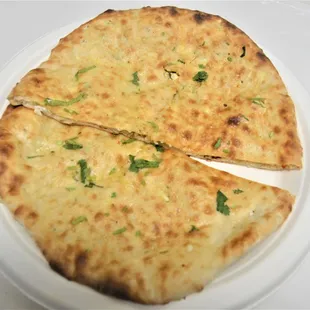  flatbread pizza on a plate