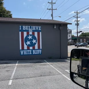 Mural on the wall of Salt and Pepper grill, White Bluff, Tn