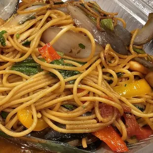Seafood Noodles $25