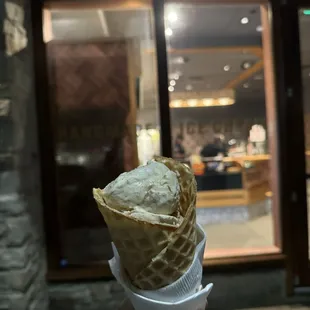 Jack O'Lantern Pumpkin Bread &amp; Cinnamon Snickerdoodle