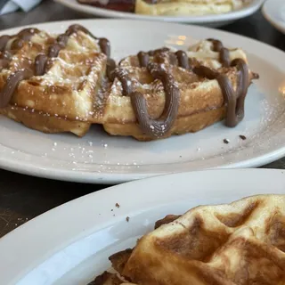 Classic Nutella Waffle