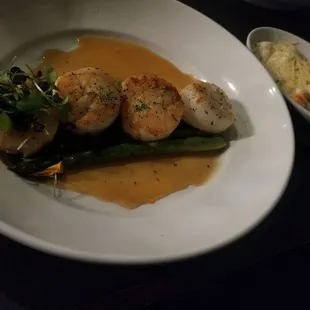 Pan Seared Diver Scallops