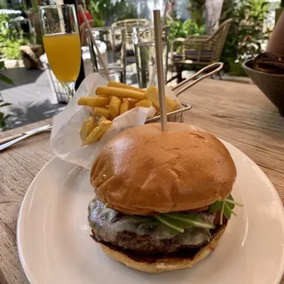 Salt Special Burger