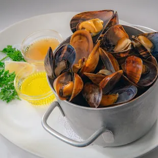 Mussels in Butter Sauce