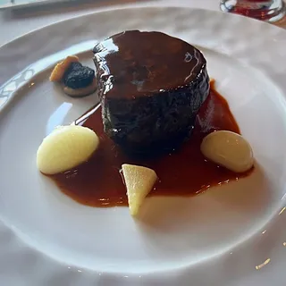 8 Oz Painted Hills Beef Tenderloin