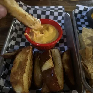 Pretzel bread and beer cheese soup