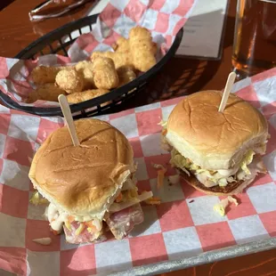 Ahi Tuna Sliders and Pepper Jack Mac &amp; Cheese bites