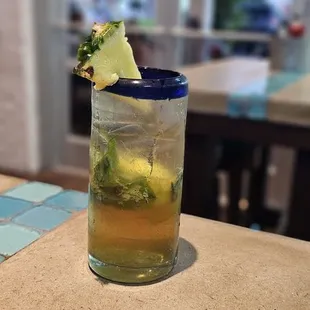 Pineapple mojito