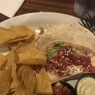 Poke Tuna Taco**
