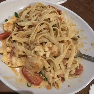 Lobster & Shrimp Roll