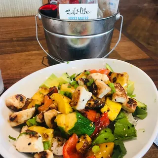 Seared Mahi Bowl