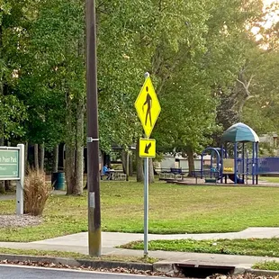 Salt Marsh Point Park signage (across the street from Marshview Park)