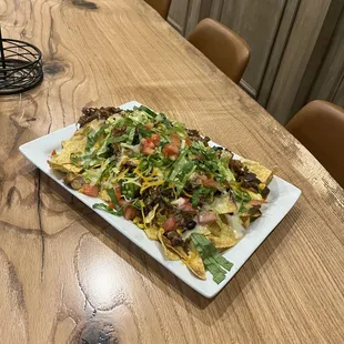 Large steak nachos