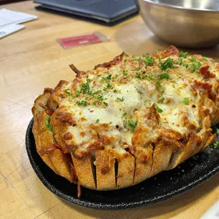 Cheese bread with olive oil, pepperoni and mozzarella cheese