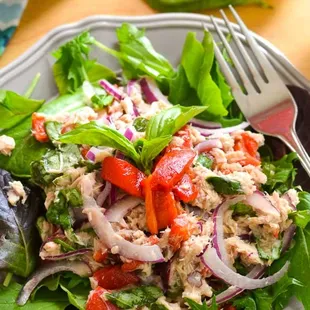 Great tasting and beautifull looking Tuna Salad. Yum!!!