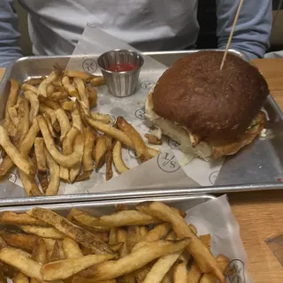 Fish Sandwich Plate