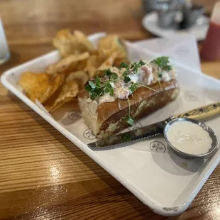 Lobster &amp; Shrimp Roll w/Kettle Chips