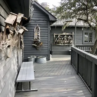 Love the exterior decor