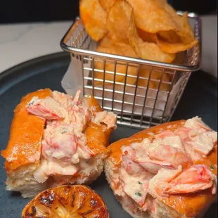 Lobster roll