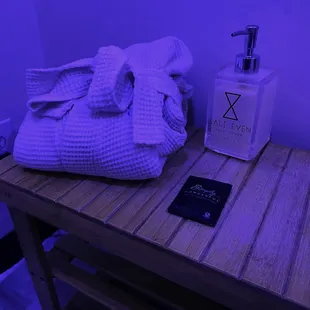 Towels, earplugs, and lotion.