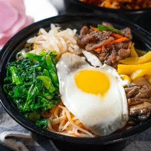 ramen and noodles, food