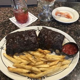 Pomegranate mojito, shrimp cocktail and ribs with fries