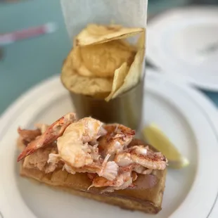 Warm Lobster Roll