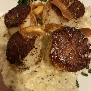 Seared Diver Scallops