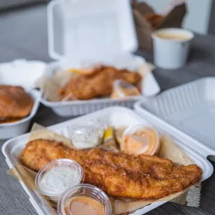 House Fish &amp; Chips. IG: desireanavarro