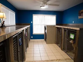 Sandy Oaks Kennel, Daycare and Spaw