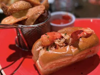 Walrus and Carpenter Oyster Bar