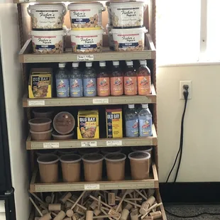 Spice rack and Fisher&apos;s Popcorn