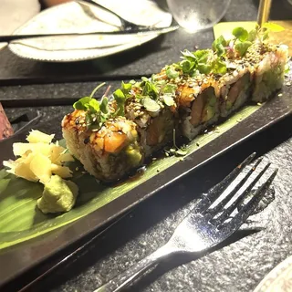 *Salmon Avocado Roll