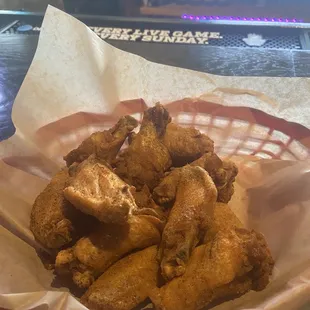 Dry rub wings. No flavor at all.