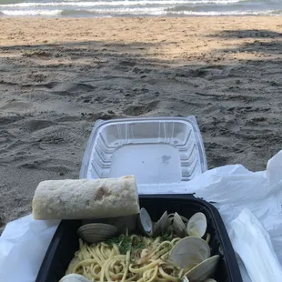 Linguini with clams