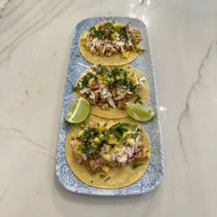 Fish tacos with mango salsa