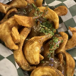 Fries and Guinness Gravy