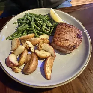 Ahi Tuna Dinner