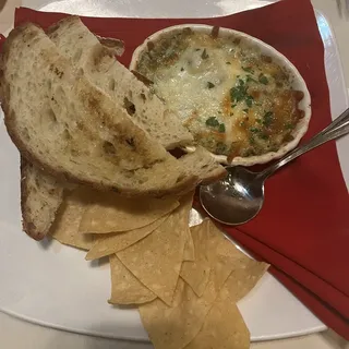 Hot Crab, Spinach and Artichoke Dip