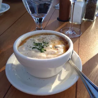 Salty's World-Famous Seafood Chowder