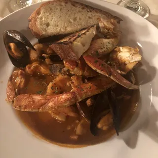 Seafood Cioppino