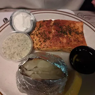 Salmon with baked potato
