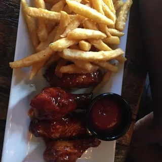 Kids Wings and Fries