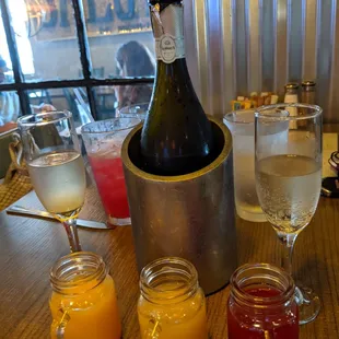 Mimosa flight
