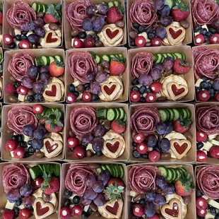 Char-cuties!  Perfect for working lunches, client appreciation, picnics, date night, sports tournaments...and the list goes on!